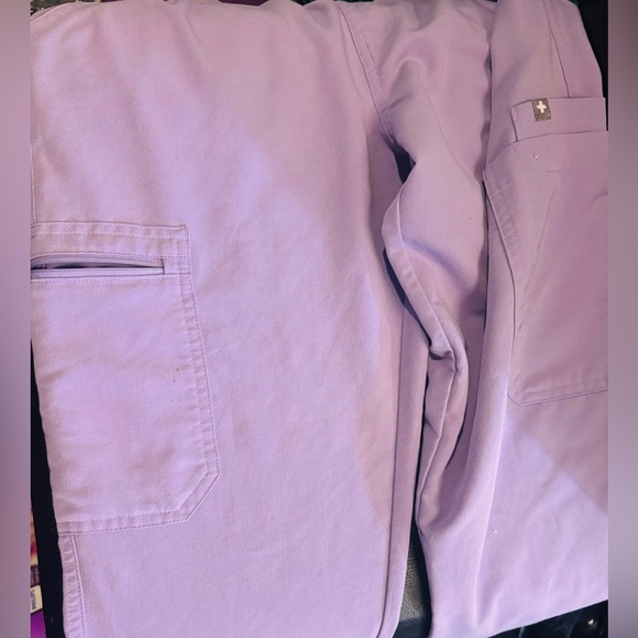 Figs High Waist Lavender pants with Neon Green Tie - Picture 11 of 11